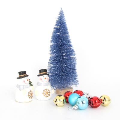 China Wholesale Fashionable Mini Wooden Christmas Tree Ornament for sale