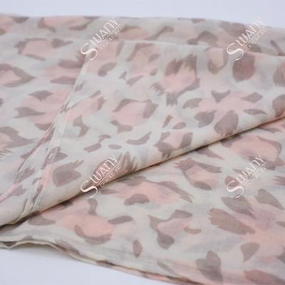 China Thin Screen Print Scarf Leopard Print Scarf Fashion Printed Soft Hijab for sale