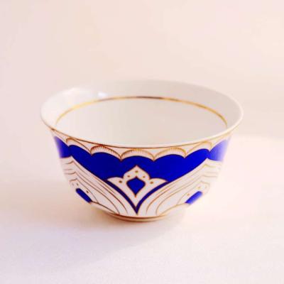 China New Viable Wholesale 4.2 Inch Bone China Featured Ceramic Tea Bowl Kitchen Ware Rolls for sale