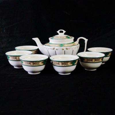 China New Sustainable And Gold Tea Sets Bone China Ceramic Coffee Teapot Set With Bowl for sale