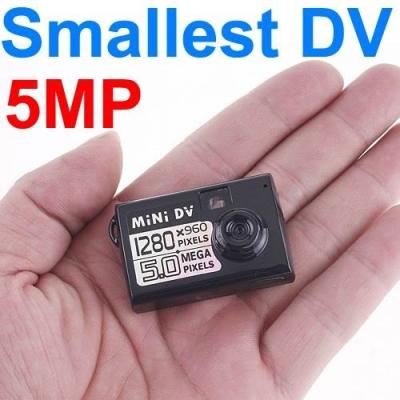 Cina Più piccolo 5MP micro HD DVR registratore del webcam di voce della macchina fotografica DV Digital della spia di Pollice-Dimensione video in vendita