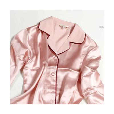 China Women's QUICK DRY Sophisticated Family Mulbery Technology 100% Silk Pink Pajamas for sale