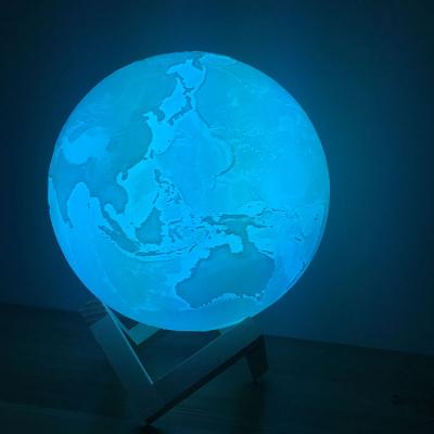 China 2018 hot sale 3D 16 colors flashing in amazon remote touch sensor 3d night led moon light ball for sale