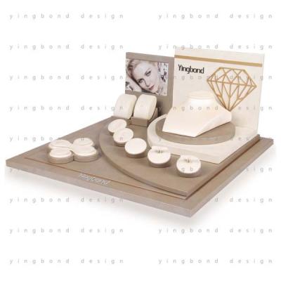 China White Jewelry Store Display Set PU Leather In Stock Necklace Display Jewelry Display Stand for sale