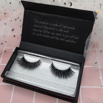 China Custom Long Packaging Natural Mink Lashes Diamond Magnet Box 3D Mink Eyelashes Round With Mirror Highlights for sale