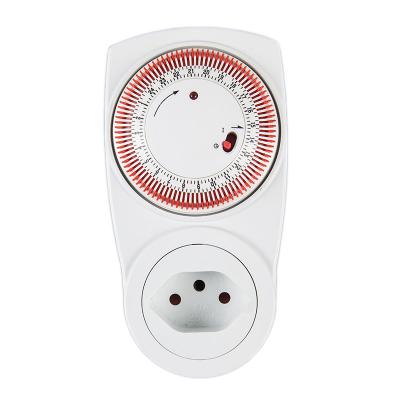 China Swiss Multifunctional TS-01A 24 Hours Socket Programmable Manual Mechanical Switches Socket Timer for Home Appliance 230V/10A for sale