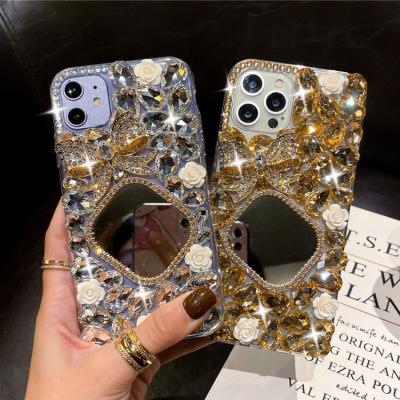 China Dragons Luxury Diamond Makeup Mirror Phone Case Girls Mobile Cases Luxury Phone Case For 14 13 Pro Max DS-W1571 for sale