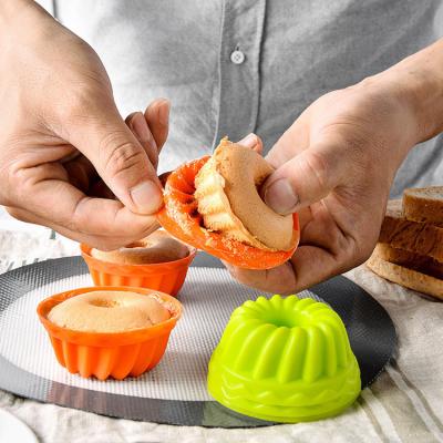 China Viable Hot Selling 24 Pcs Colorful Silicone Muffins Cup Liners Mini Donut Shape Cake Cups Cupcake Muffin Cups for sale