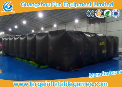 China Casa inflable soldada con autógena caliente de la despedida del laberinto del aire negro para los adultos/los niños en venta