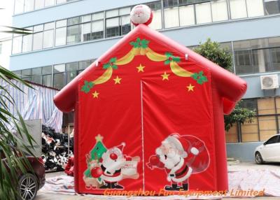 China Casa inflable de Papá Noel de la Navidad de la lona del PVC del rojo 0.45m m Platón para la decoración en venta