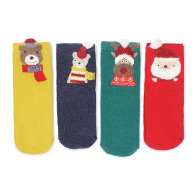 China XIANGHUI Breathable Wholesale Can Custom Design Logo Winter Cartoon Red Cotton 4 Pairs One Box Christmas Socks for sale