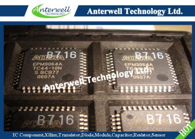 China Familia programable del dispositivo de lógica programable de los chips CI de los componentes del ic del chip CI del poder de EPM3064ATC44-10N en venta