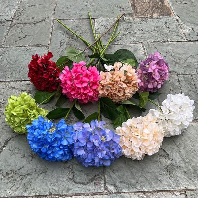 China White Artificial Flower Hotel Flower Arrangement Durable Wedding Hydrangea for sale