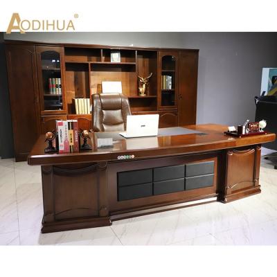 China Modern classic luxury wooden executive computer desk table design for sale