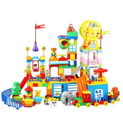 China Toy Happy Valley ABS Building Blocks Toys Gift 80pcs 150pcs 230pcs plastic building Toy Fantasy with legoing duplo for sale