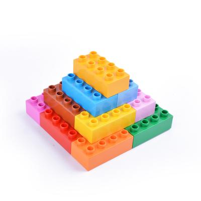 China eco-friendly material big eco-friendly material plastic building block toy 2x4 building block bricks compatible with legos for sale