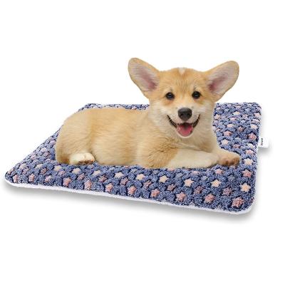 China Stocked Soft OEM Chunky Dog Sofa Cover Luxury Cat Calming Different Size Pet Beds for sale