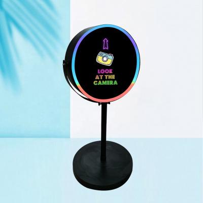 China Cheap Selfie Booth 2022 Universal 360 Circle Photo Booth Photo Booth Mirror Round 24 Inch Capacitive Touch Screen for sale