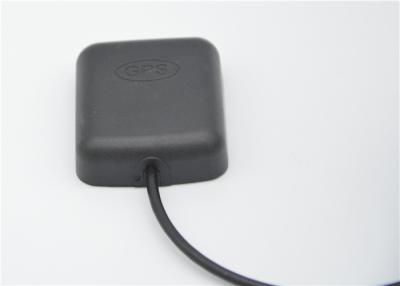 China Ceramic Patch Navigation Antenna SMA Male Connection DC Grounding for sale