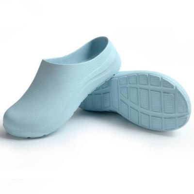 China Lightweight / Slipped / Soft / Breathable Lightweight Doctor And Nurse Shoes Anti EVA S-XXXL Anti Operating Room Shoes for sale