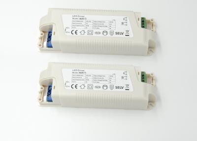 China High Power Triac Dimmable Led Driver 550mA 15Watt With IP20 for sale