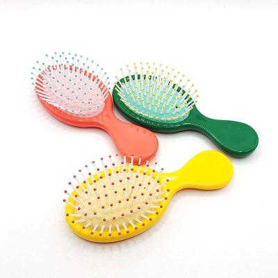 China Travel Amazon top selling hot deshedding tool hair scalp massage comb curly detangle round for sale