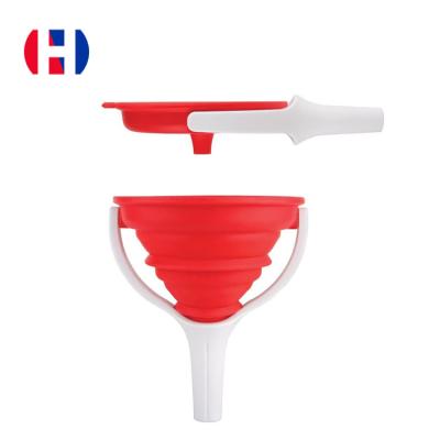 China Sustainable collapsible expandable silicone funnel with handle 4.5 in. of diameter for sale