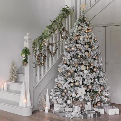 China Indoor Home Decoration Artificial PET Festival White Recycle Plastic PET Christmas Trees Led for sale