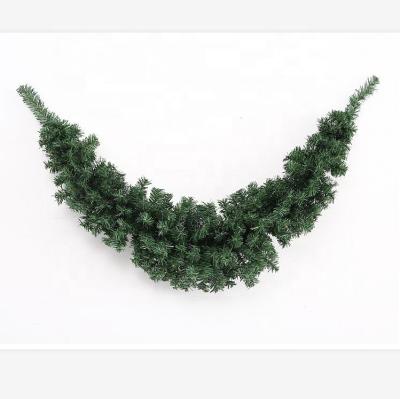 China Professional PVC/PE/PET Christmas Garland Christmas Necklace Garland Horn Garland for sale