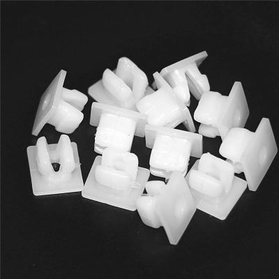 China Universal Door Trim Panel Damper White Square Bumper Car Lights Fixed Fog Lamp Buckle Plastic Clips Fasteners for sale