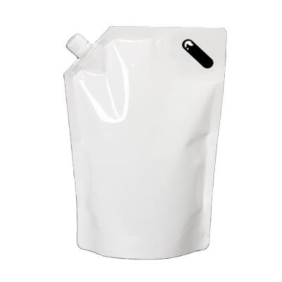 China ANTISTATIC 2000ml Laundry White Liquid Spouted Drinking Bag Holder Up Pouch Bags With Spout for sale