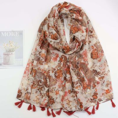 China Manufacturer Feeling Soft Smooth Classic Cashew Floral Printed Viscous Women Hijabs Instant Scarf Fashion Muslim Cotton Headwrap Scarf for sale