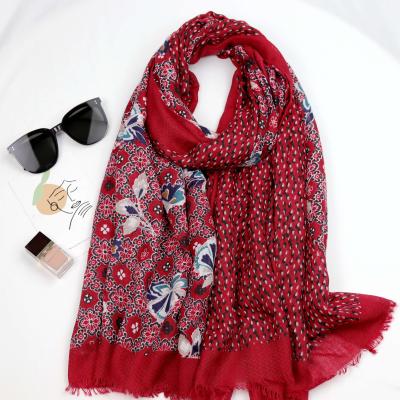 China Women's Summer Feeling Cotton Thin Soft Thin Running Ready Smooth Soft Shawl Floral Printed Long Squishy Shawl for sale