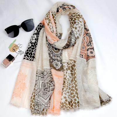 China Retro Splicing Geometric Print Floral Print Shawl Running Ready Soft Cotton Viscous Scarf Sunscreen Scarf Soft Soft Feeling Retro for sale