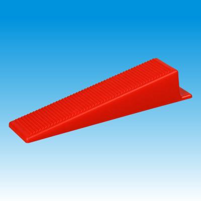 China Coastal Tile Leveling Wedges Red Color Plastic Tile Wedge for sale