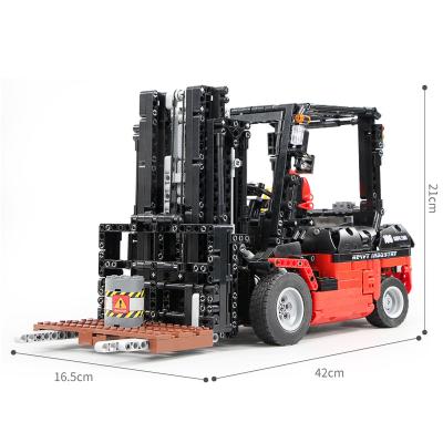 China Plastic Building Toy 13106 Building Blocks City Engineering Vehicles Rc Forklift for sale