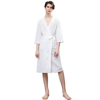 China Thermal unisex 100% cotton waffle bathrobe for hotel and home use for sale