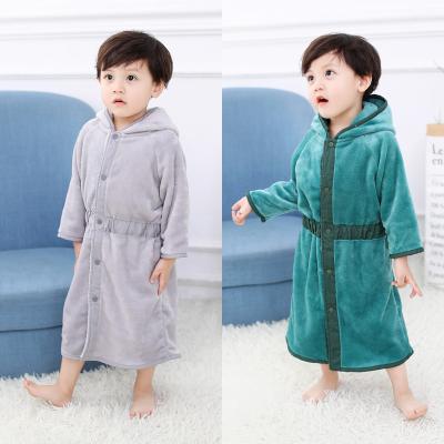 China Cute QUICK DRY Flannel Robe Hooded Soft Baby Boy Kids Bathrobes Soft Target With Button Baby Quick Dry Robe for sale