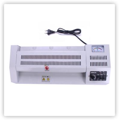 China machinery & 220v Material Laminating Machine In A3/A4 Size With Two Round Plug for sale