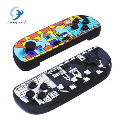 China Retro Classic Games 2022 Popular Fashionable Retro Design CTH1 Game Console Wireless Controllers Built In 562 Games For Kids for sale