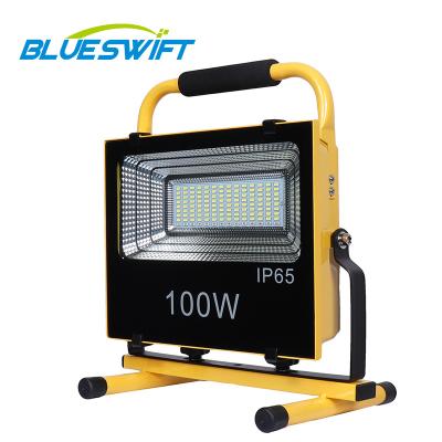 China Anywhere Emergency Work Light 10w 20w 30w 50w 100w Outdoor Portable Rechargeable Solar LED Flood Light for sale