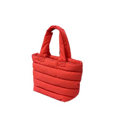 China Soft Nylon Padded Shoulder Tote Bags Quilted Handbags Winter Women's Fashion Luxury Women's High Quality for sale