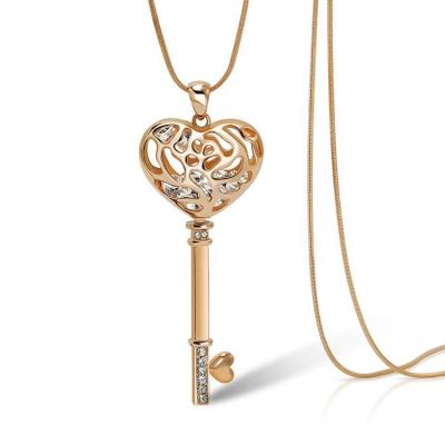 China Popular QIANZUYIN Zircon Heart Key Sweater Chain Woman Necklaces Jewelry FASHIONABLE Wholesale 2021 New Design for sale