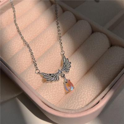 China QIANZUYIN Cute Trendy Simple Drops Wings Necklace For Women for sale