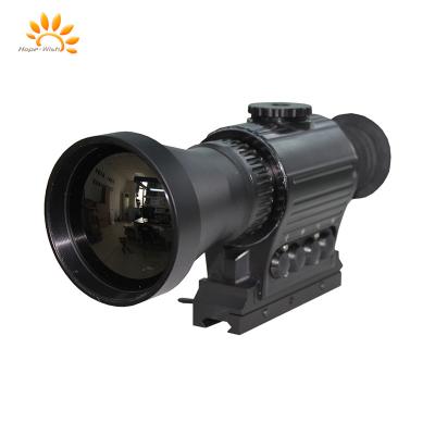 China Caçando o espaço do monocular da visão noturna do monocular 50mk da imagiologia térmica à venda