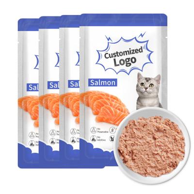 China Skin & Coat Health OEM Organic Nature Bagged  Salmon Sauce Cat Treats Health Pet Wet food Snacks for sale