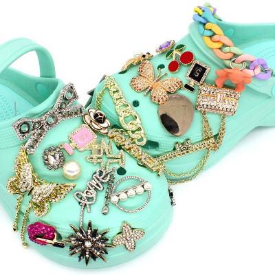 China Custom Bling Shoe Charm 2021 Design Croc Charms For Kids Gift Metal Croc Charms For Clog Decoration Croc Chain Charms for sale