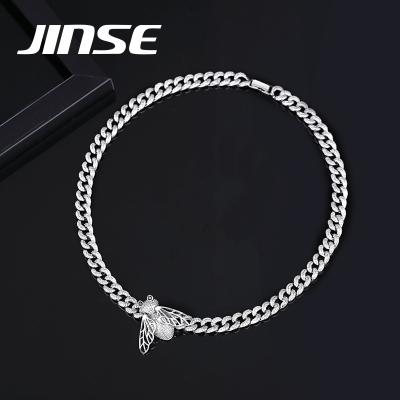 China Hiphop JINSE Bee Lady Jewelry Woman Cuban Link Chunky Chain Luxury Necklace Hiphop Pendant Jewelry for sale