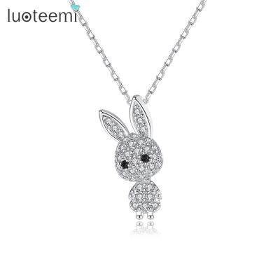 China LUOTEEMI FASHIONABLE Custom Made Rhinestone Necklace Wholesale Rabbit Crystal Choker Animal Necklace for sale