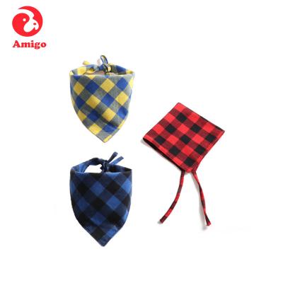 China Amigo Fashion Winter Style Plaid Cotton Scarf Bowties Washable Pet Collar Viable Square Bib Dog Bandanas For Puppies Kitten for sale